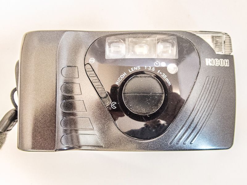 Ricoh FF-9 35mm Compact Camera 8