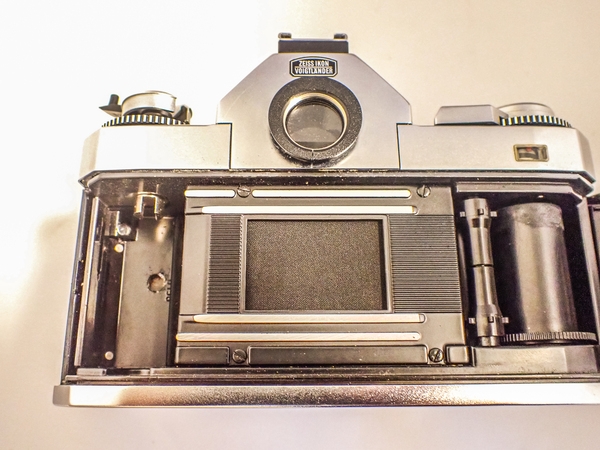 Zeiss Ikon Icarex 35 CS. Vintage Film Camera. Bayonet Mount Lens. F2.8 50mm Carl Zeiss lens 7