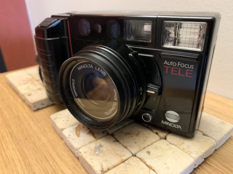 Minolta AF Tele compact Film Camera - film tested. Autofocus, Flash, auto wind with case 2