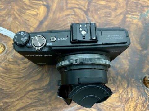 Olympus XZ-1 top
