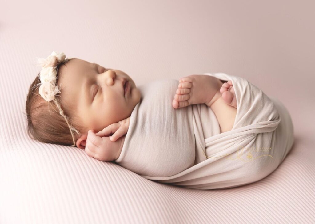 Newborn-Photography-360-Media-Works-Ltd
