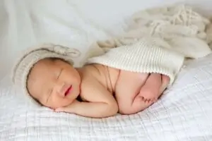 newbornphotoshoot-seattle-6-2-scaled-1