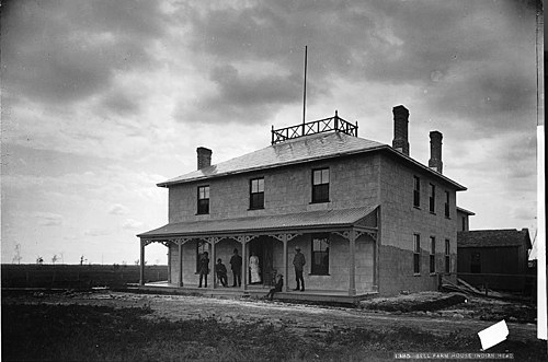 Major Bell's farm house, Bell Farm (Indian Head, Saskatchewan) (1884)